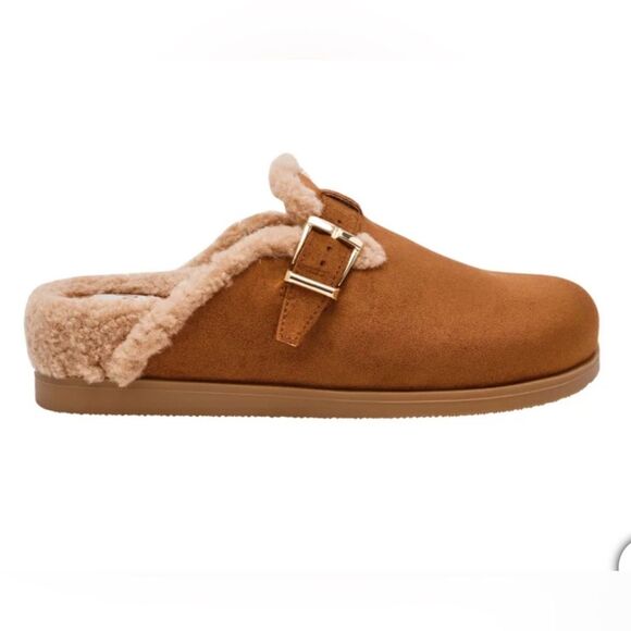 Brand new in box! DV by Dolce Vita Women's Sherpa Slides Tan Color - Picture 2 of 7